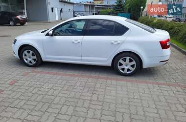 Лифтбек Skoda Octavia 2017 в 