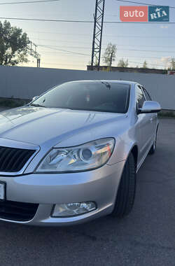 Лифтбек Skoda Octavia 2009 в 