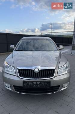 Лифтбек Skoda Octavia 2009 в Ивано-Франковске