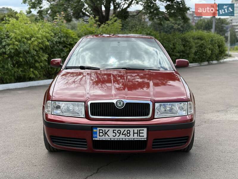 Лифтбек Skoda Octavia 2006 в Ровно