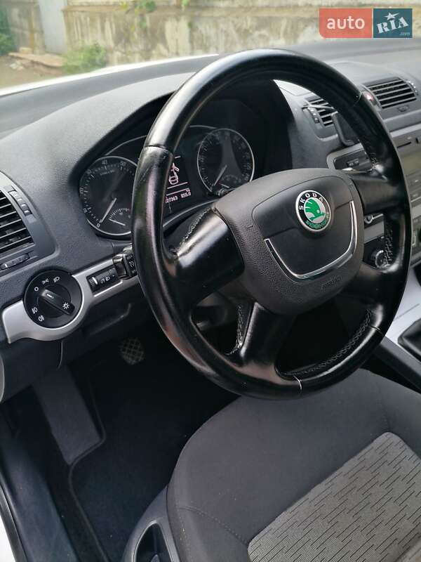 Универсал Skoda Octavia 2012 в Одессе