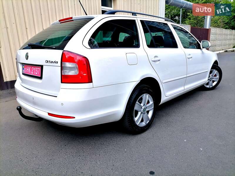 Универсал Skoda Octavia 2012 в Одессе