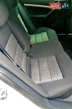 Универсал Skoda Octavia 2012 в 