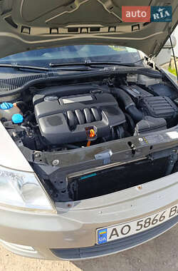 Ліфтбек Skoda Octavia 2010 в 