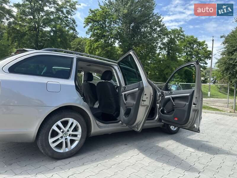 Універсал Skoda Octavia 2013 в Галичі