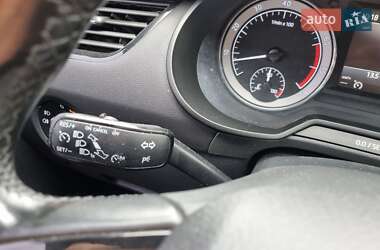 Лифтбек Skoda Octavia 2014 в 