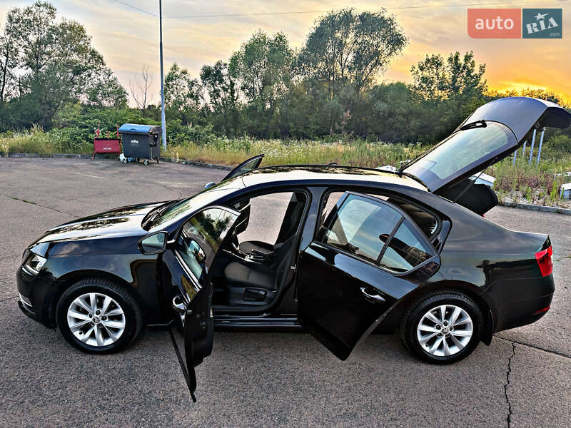 Лифтбек Skoda Octavia 2018 в Берегово