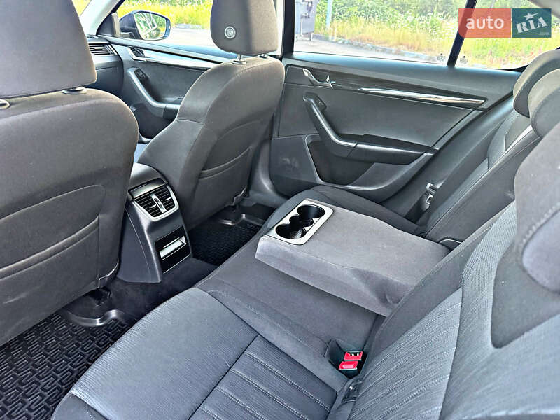 Лифтбек Skoda Octavia 2018 в Берегово