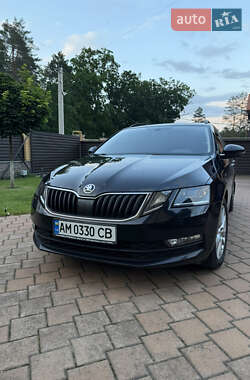 Універсал Skoda Octavia 2018 в Житомирі