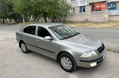 Універсал Skoda Octavia 2008 в Дніпрі