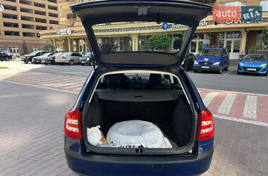 Универсал Skoda Octavia 2012 в 