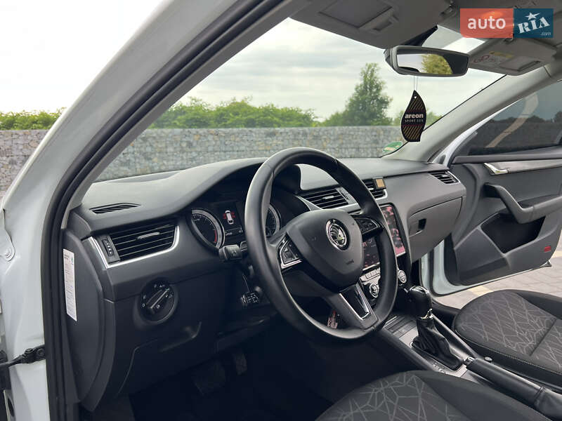 Универсал Skoda Octavia 2019 в Мукачево