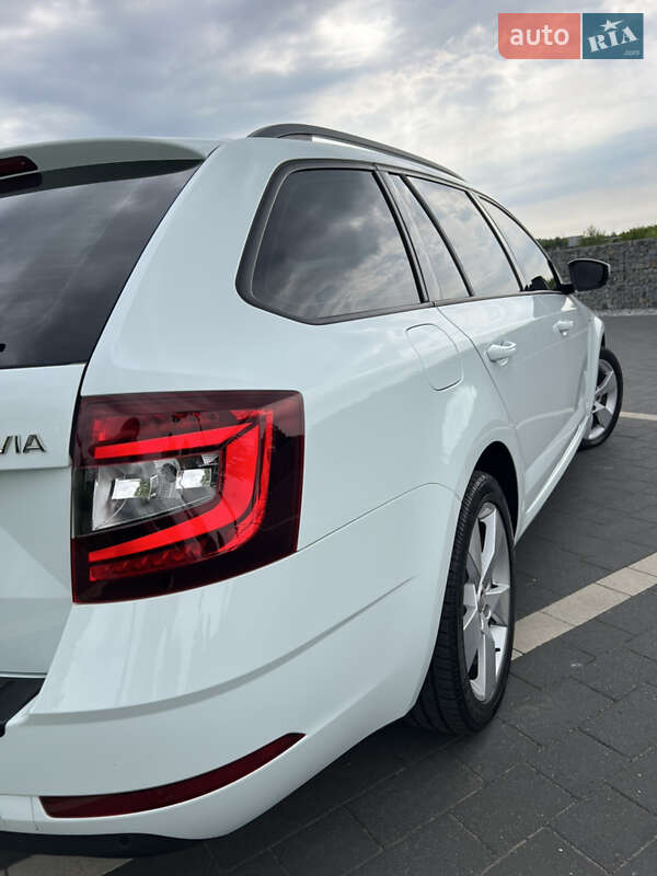 Универсал Skoda Octavia 2019 в Мукачево