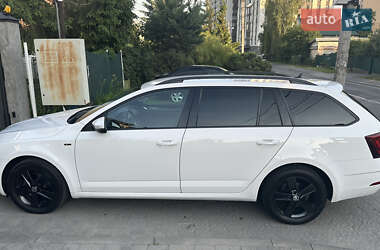 Универсал Skoda Octavia 2019 в Львове