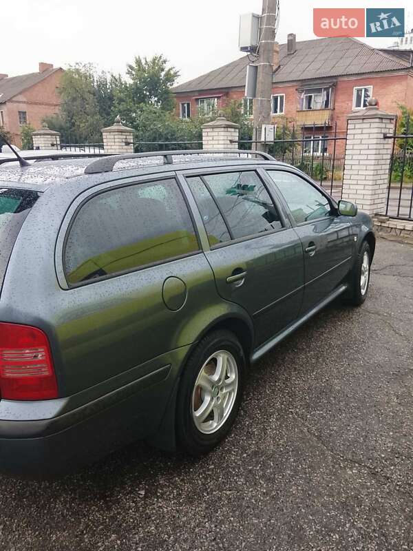 Универсал Skoda Octavia 2004 в 