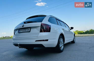 Універсал Skoda Octavia 2016 в 