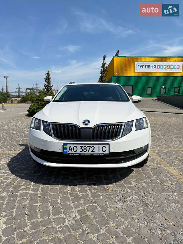 Універсал Skoda Octavia 2017 в Мукачевому