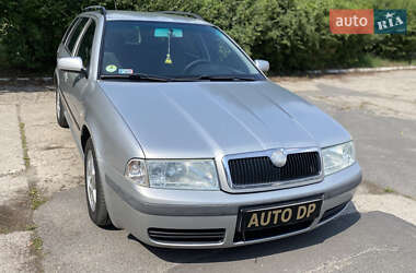 Універсал Skoda Octavia 2002 в Дніпрі