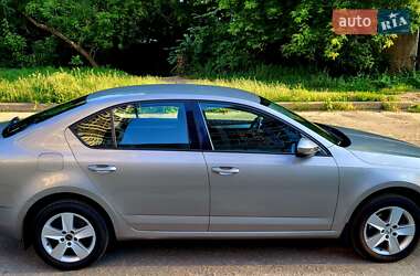 Лифтбек Skoda Octavia 2017 в 