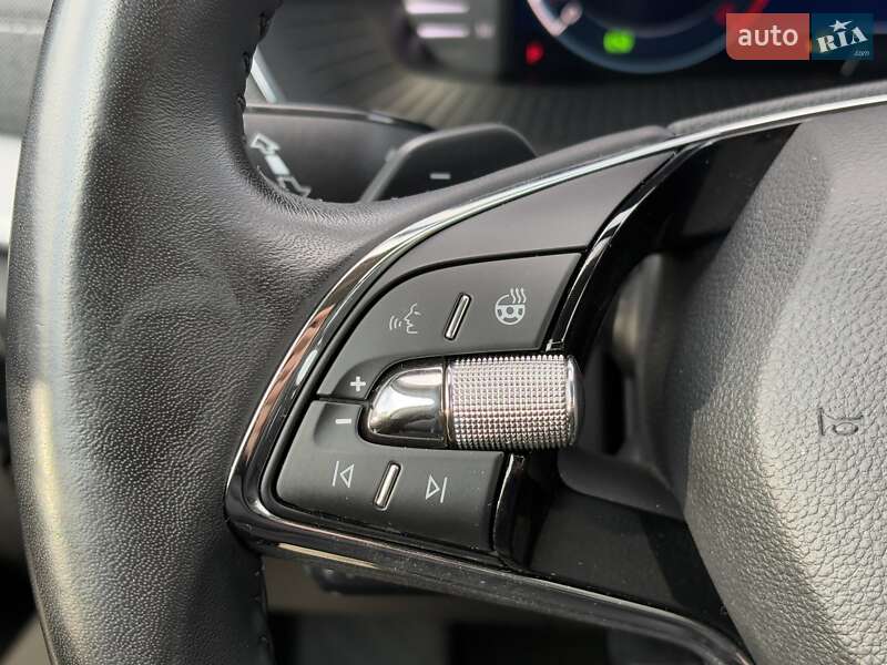 Универсал Skoda Octavia 2020 в Львове