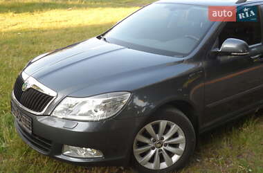 Универсал Skoda Octavia 2012 в 