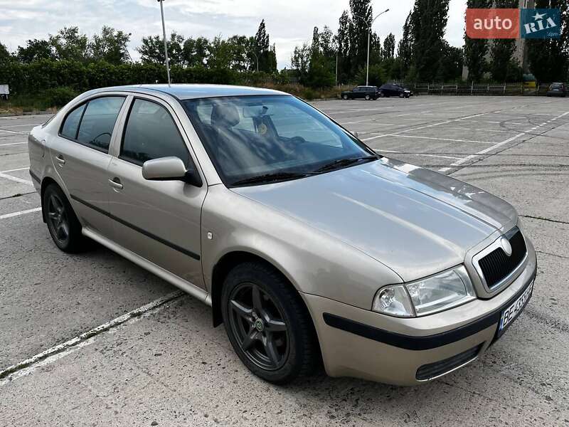 Лифтбек Skoda Octavia 2005 в Южноукраинске