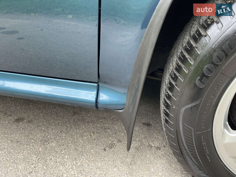 Лифтбек Skoda Octavia 2004 в Умани