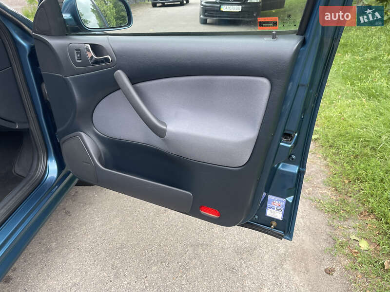 Лифтбек Skoda Octavia 2004 в Умани
