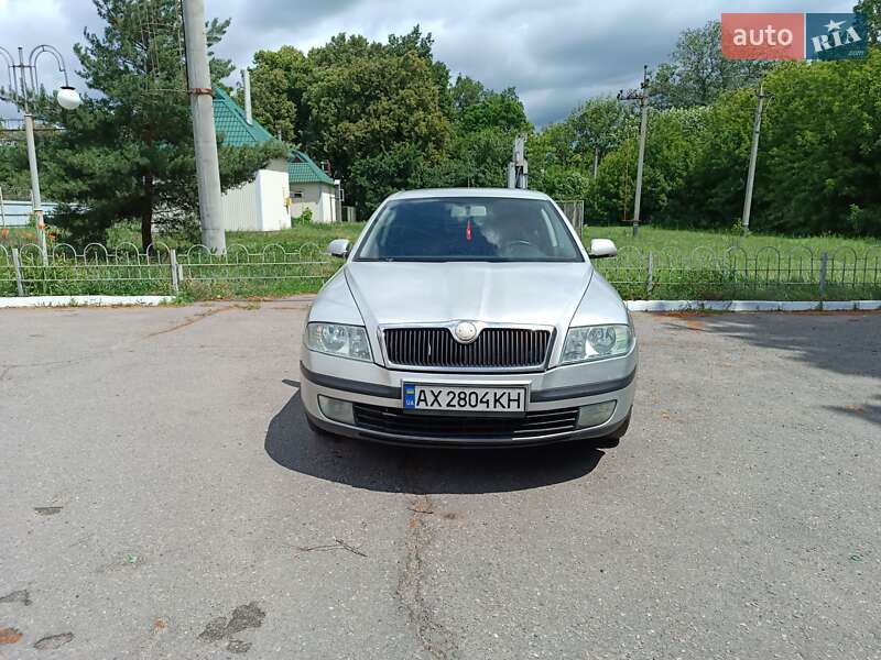 Ліфтбек Skoda Octavia 2006 в 