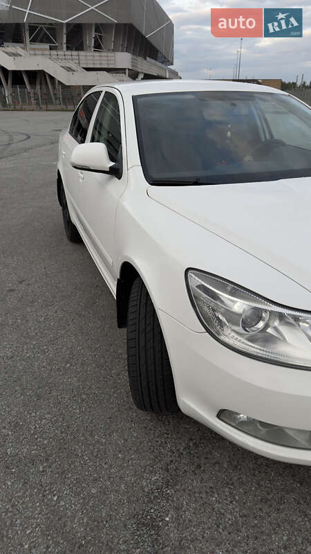 Лифтбек Skoda Octavia 2011 в Пустомытах