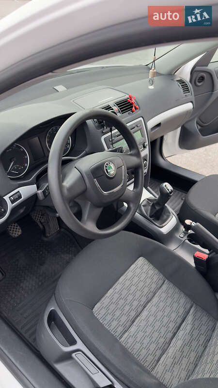 Лифтбек Skoda Octavia 2011 в Пустомытах