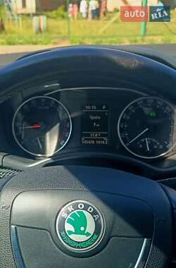 Універсал Skoda Octavia 2012 в Новояворівську