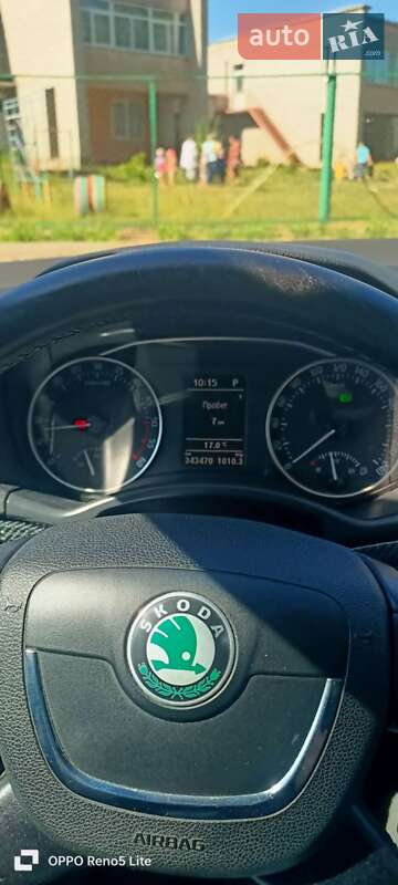 Універсал Skoda Octavia 2012 в Новояворівську