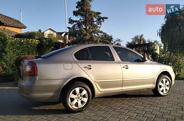 Лифтбек Skoda Octavia 2011 в Николаеве