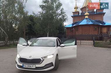 Лифтбек Skoda Octavia 2021 в 