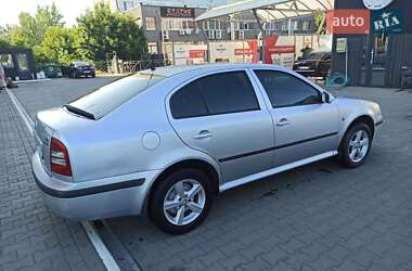 Лифтбек Skoda Octavia 2008 в Черновцах
