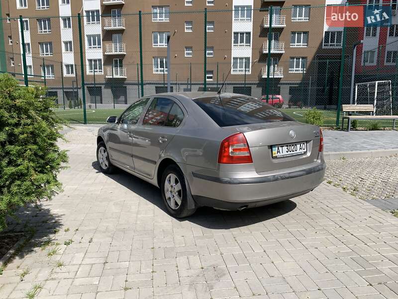 Лифтбек Skoda Octavia 2008 в Ивано-Франковске