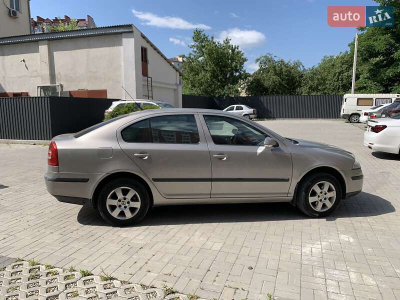 Лифтбек Skoda Octavia 2008 в Ивано-Франковске