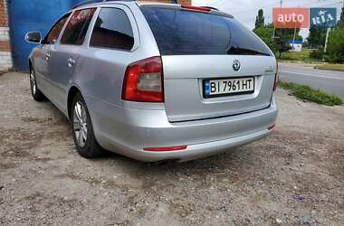 Универсал Skoda Octavia 2010 в 