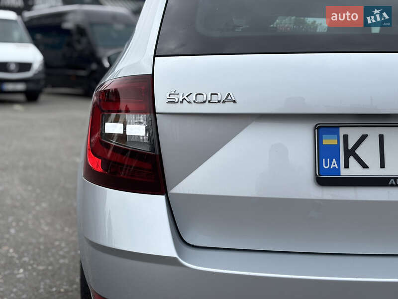 Универсал Skoda Octavia 2018 в Киеве