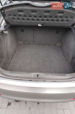Лифтбек Skoda Octavia 2011 в 