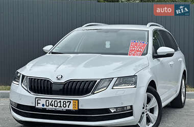 Универсал Skoda Octavia 2020 в Львове
