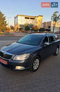 Универсал Skoda Octavia 2011 в Ровно