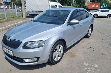 Лифтбек Skoda Octavia 2014 в 