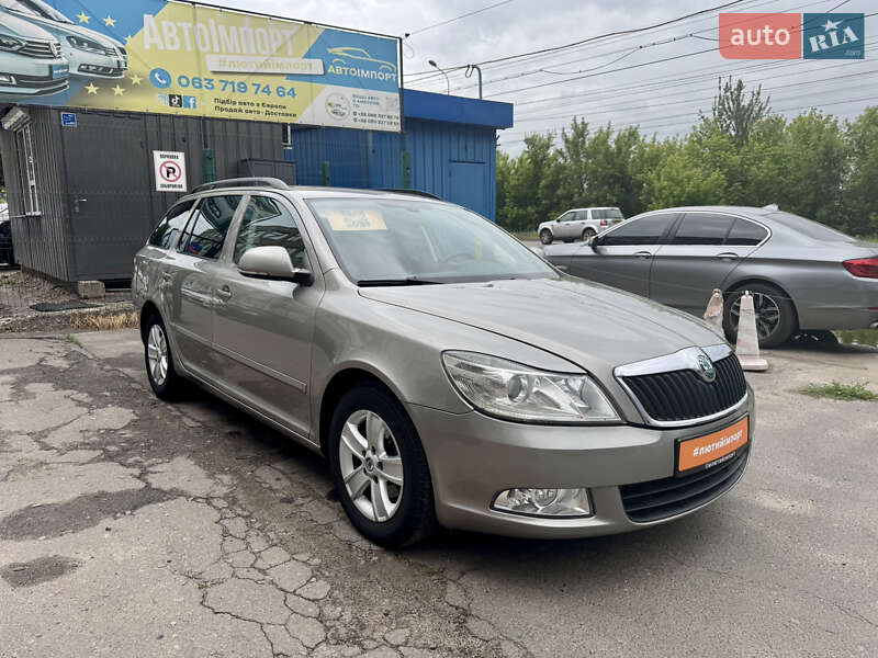 Универсал Skoda Octavia 2010 в Сумах