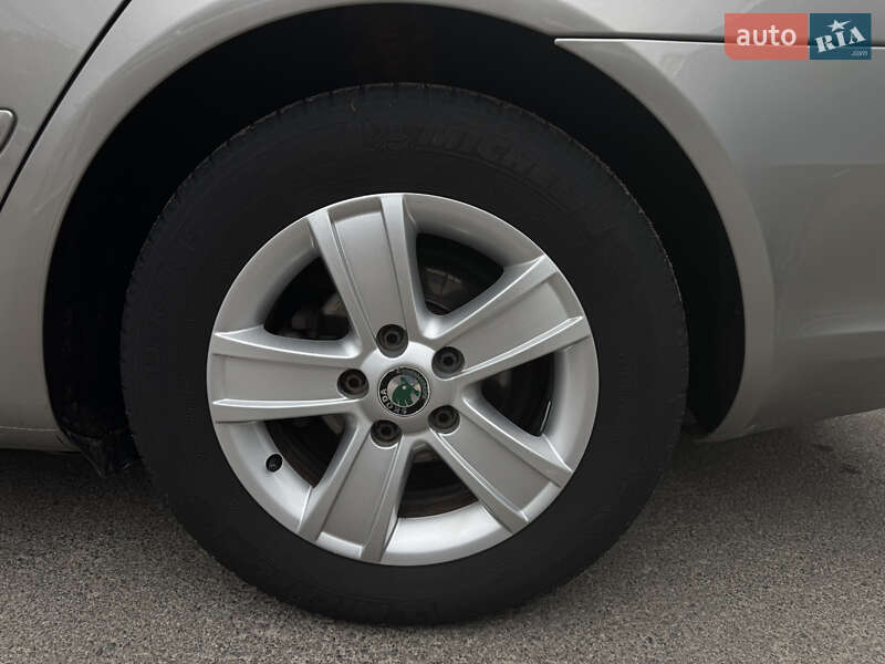 Универсал Skoda Octavia 2010 в Сумах