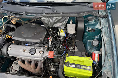 Лифтбек Skoda Octavia 1999 в 