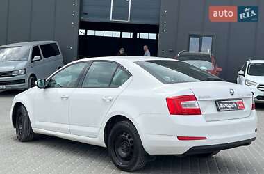 Лифтбек Skoda Octavia 2014 в 