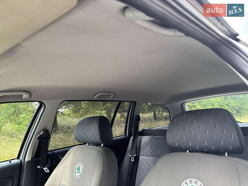 Универсал Skoda Octavia 2001 в Перемышлянах