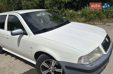 Універсал Skoda Octavia 2001 в Перемишлянах